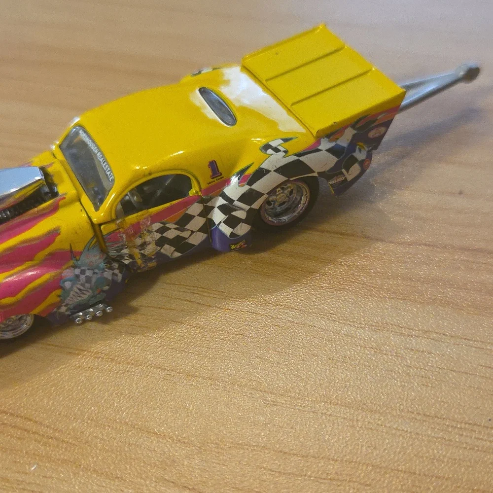 Muscle Machine Die Cast Model Racecar #5092